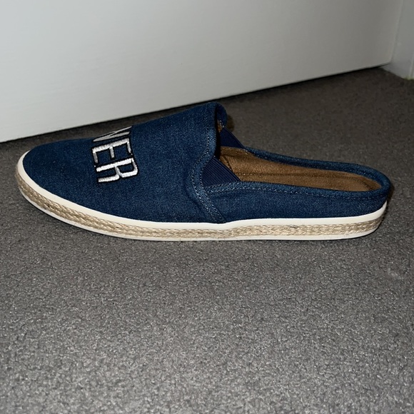 Aerosoles embroidered Girl Power Fun For All Slip On Sneaker Women’9 - Picture 5 of 12